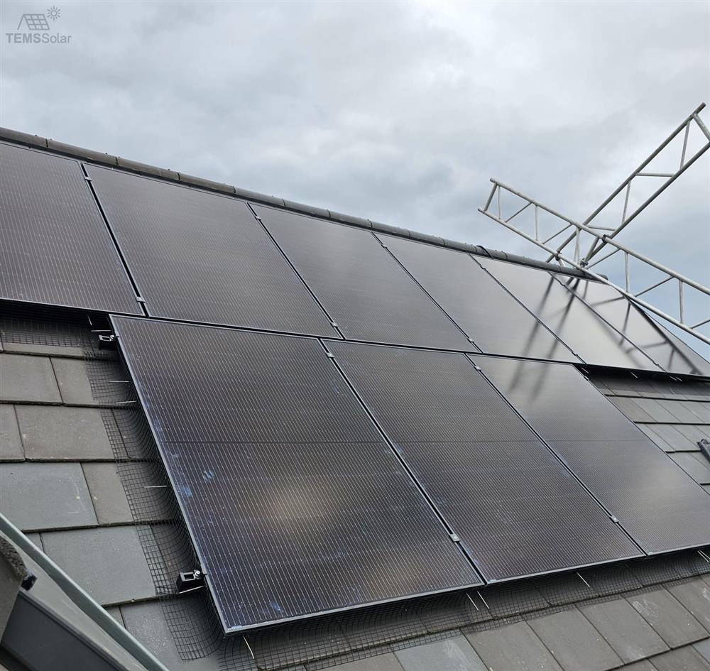 Domestic Solar and Battery Install in Swindon, Wiltshire