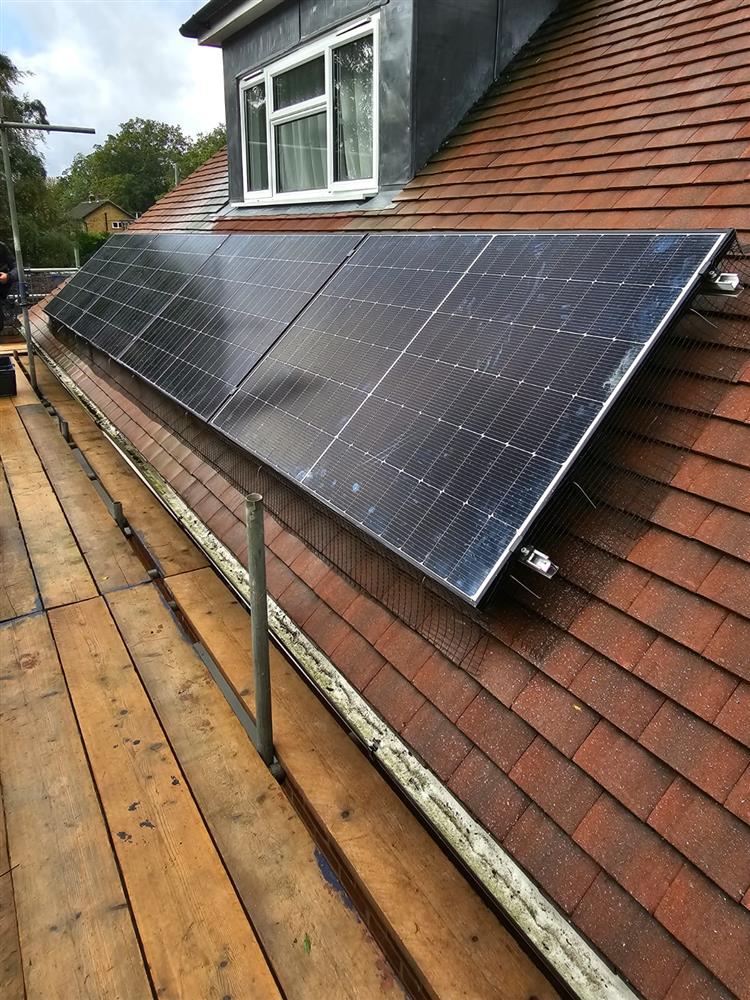 Domestic Solar and Battery Installation in Amersham, Buckinghamshire.