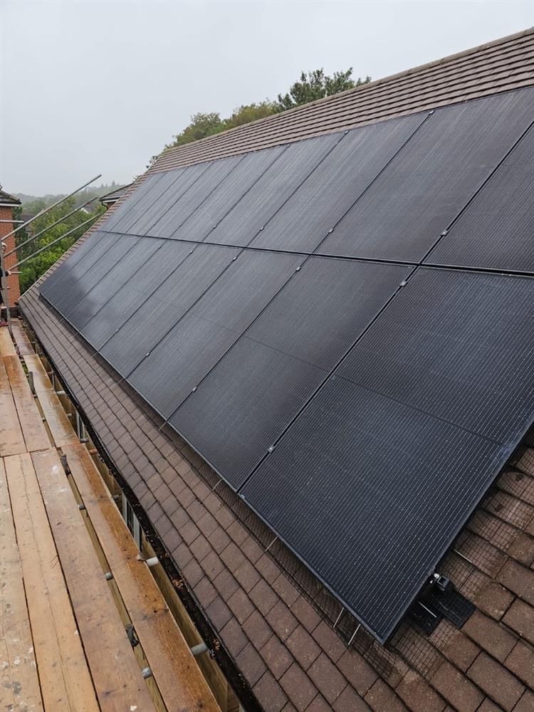 Domestic Solar and Battery Installation in Alton, Hampshire