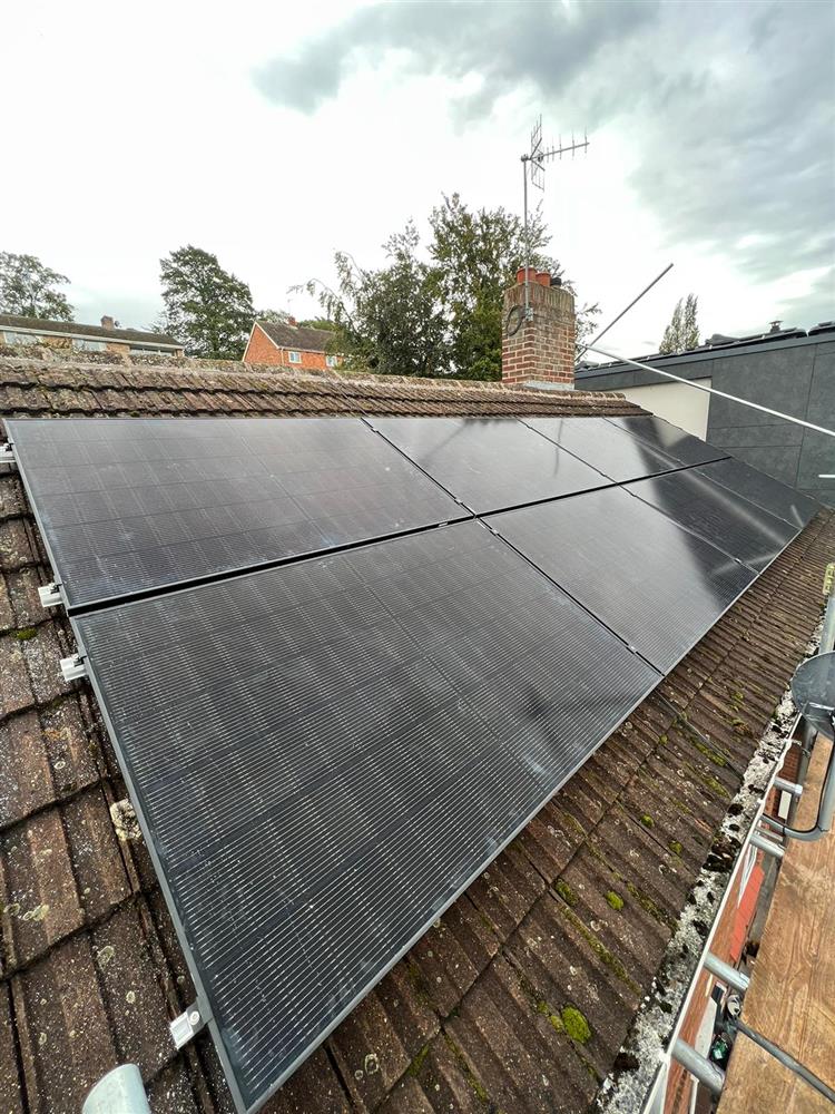 Domestic Solar and Battery Installation in Worcester, Worcestershire