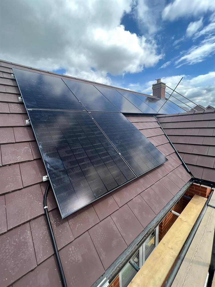 Domestic Solar and Battery Install in Swindon, Wiltshire