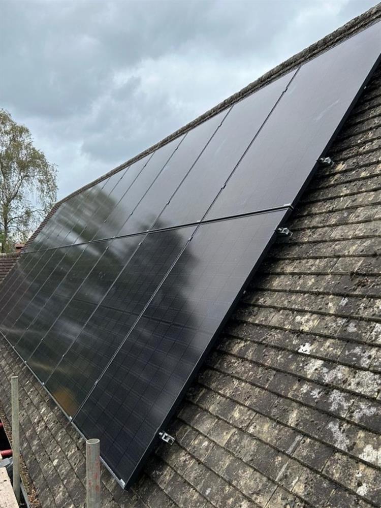 Domestic Solar and Battery Installation in Farnham, Surrey