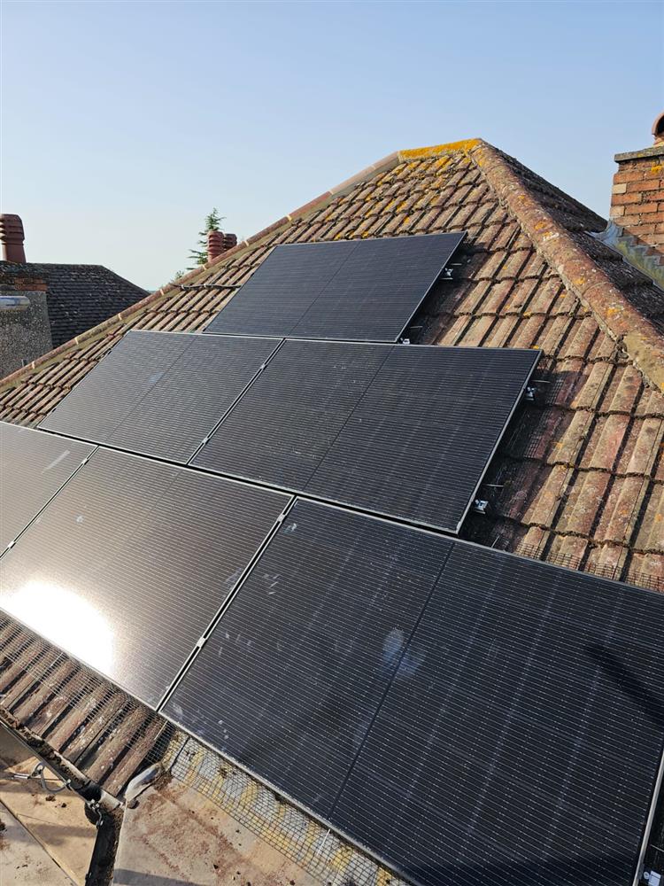 Domestic Solar and Battery Install in Salisbury, Wiltshire