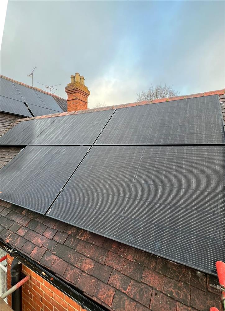Domestic Solar and Battery Installation in Reading, Berkshire