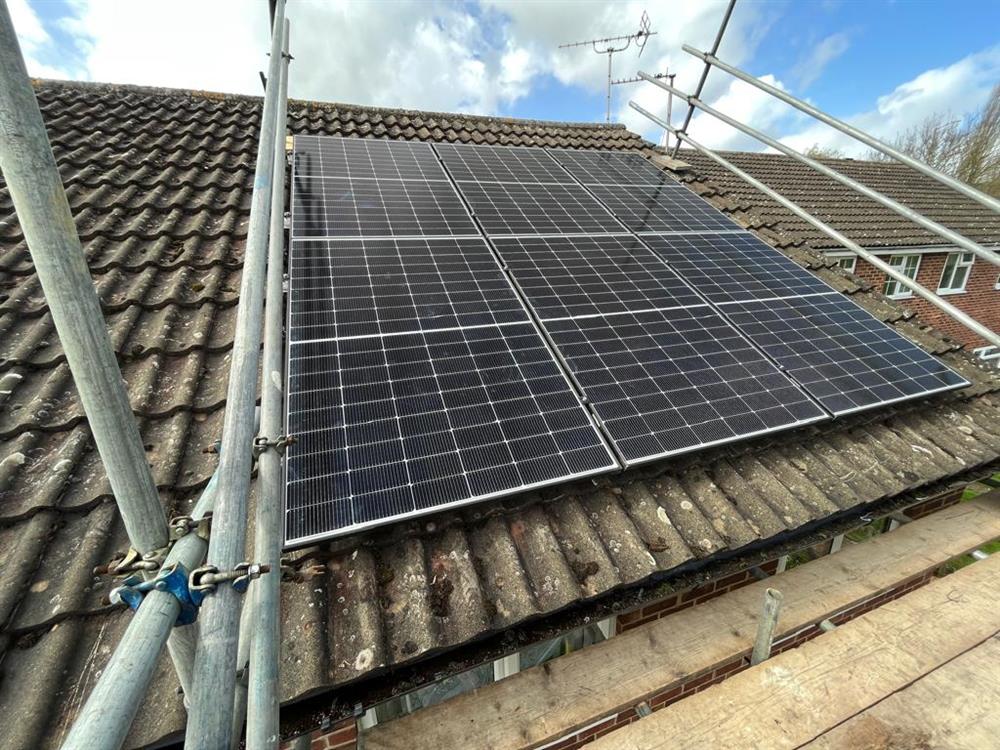 Domestic Solar and Battery Installation in Buckingham, Buckinghamshire.