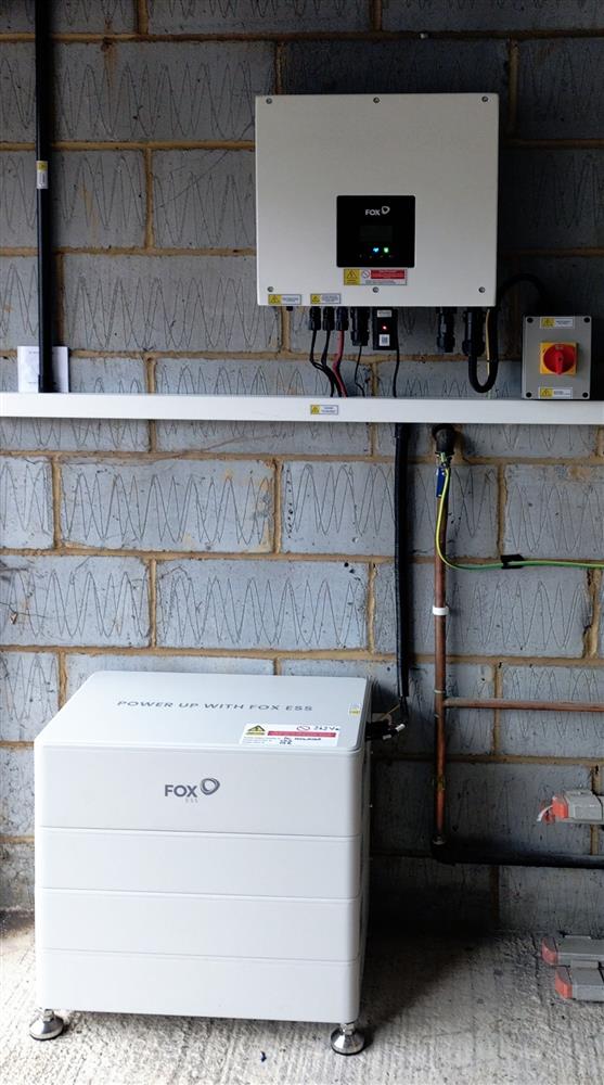 Domestic Solar and Battery Installation in Reading, Berkshire