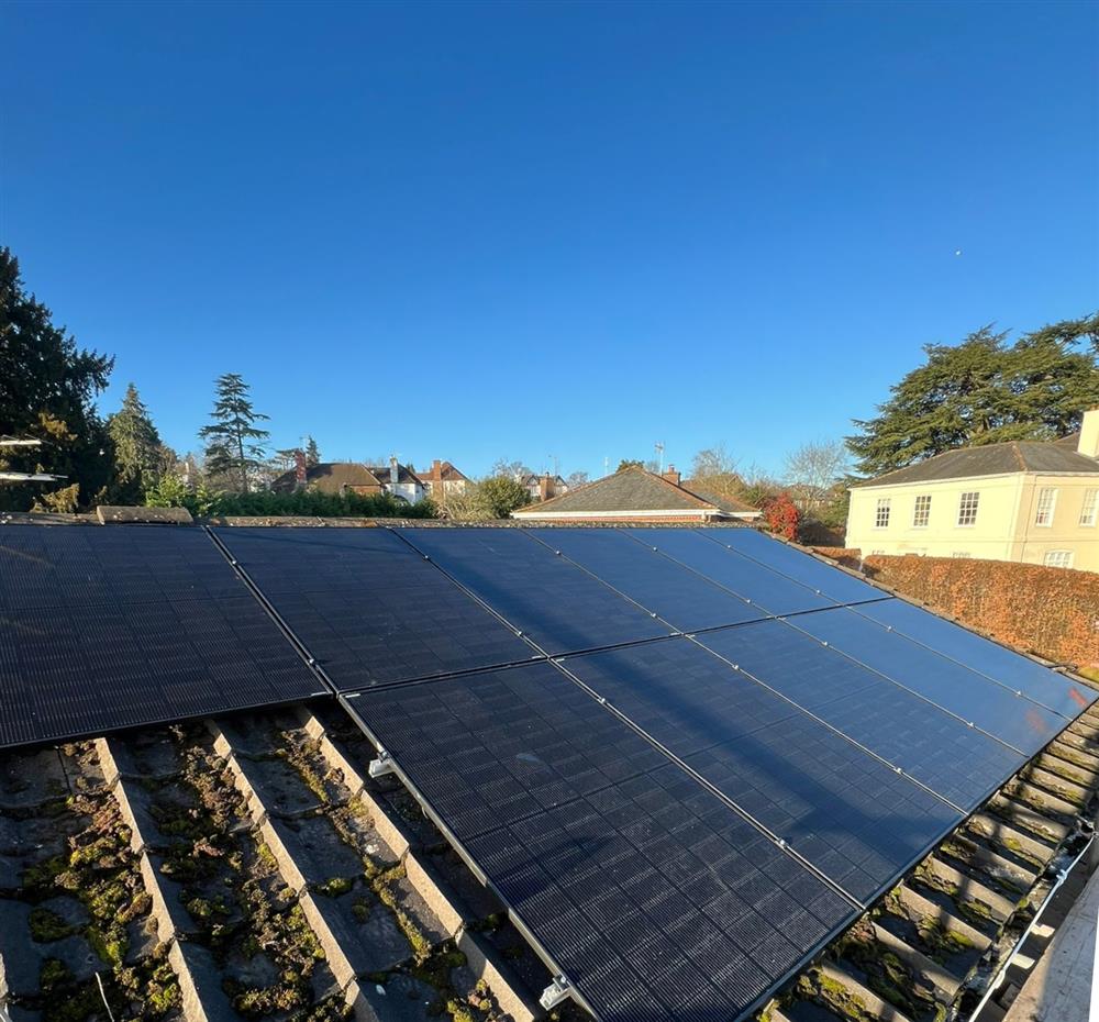 Domestic Solar and Battery Installation in Reading, Berkshire