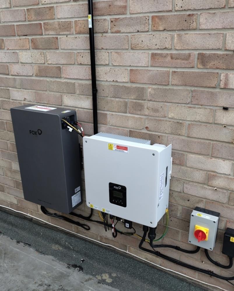 Domestic solar and battery installation on Hayling Island, Hampshire