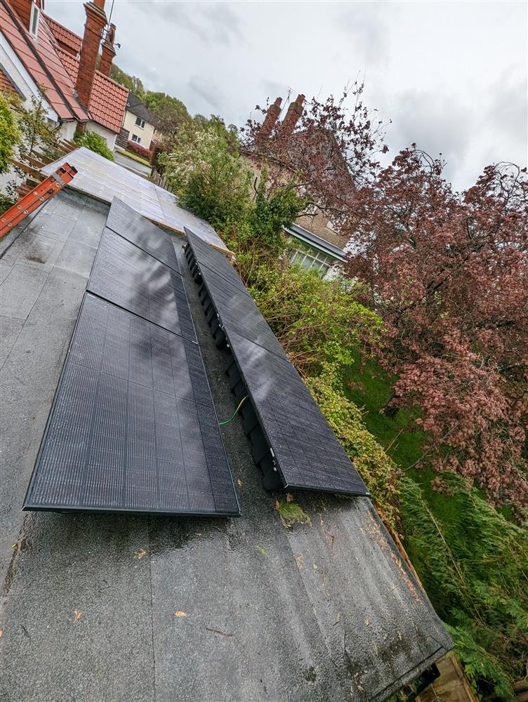 Domestic Solar Panel and Battery Install in Reading, Berkshire