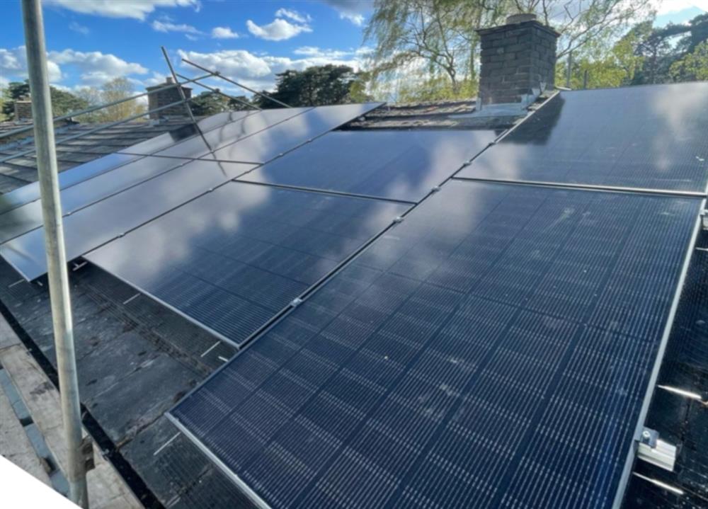 Domestic Solar and Battery Installation in Bracknell, Berkshire.